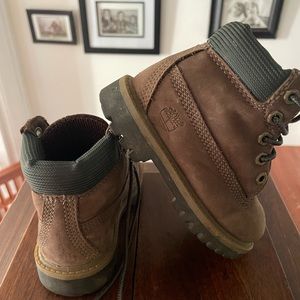 Toddler timberlands size 6.5